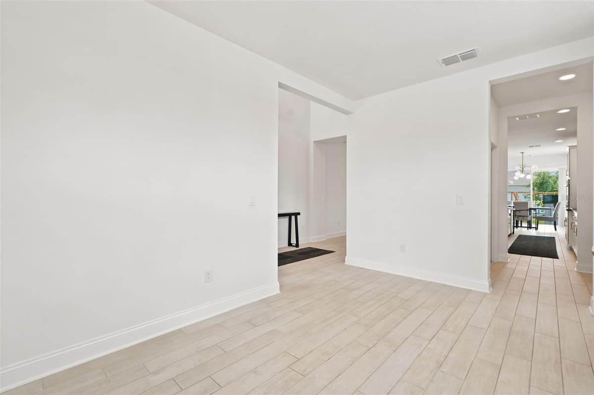 700 ALBYON COURT — photo 13 of 57