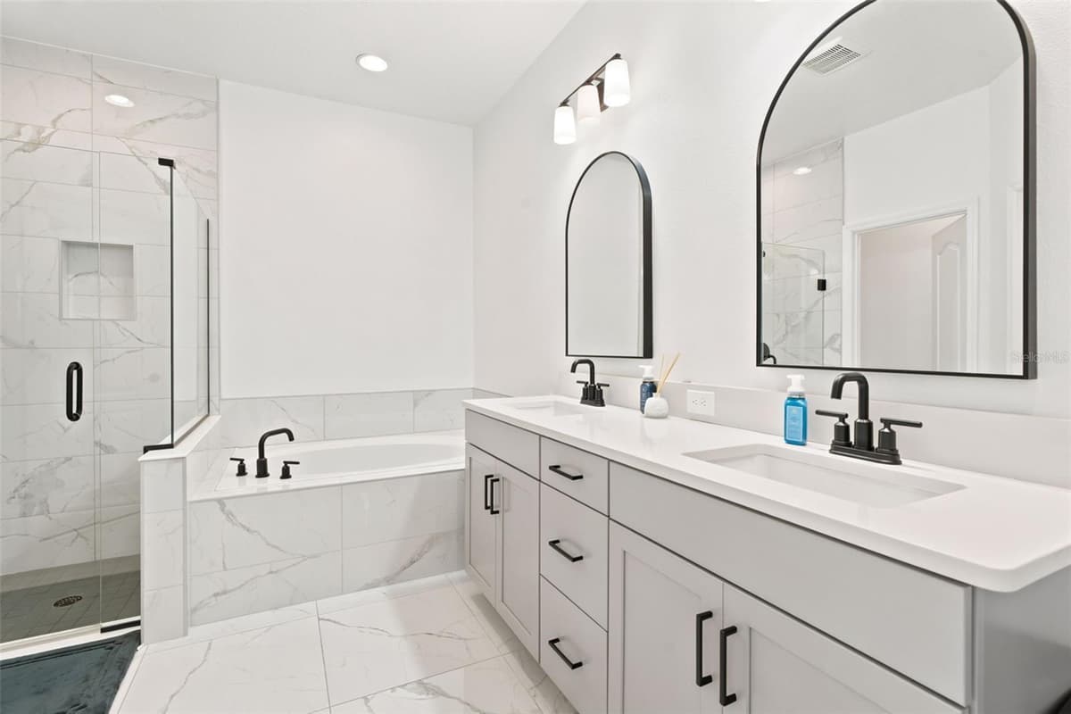 700 ALBYON COURT — photo 43 of 57