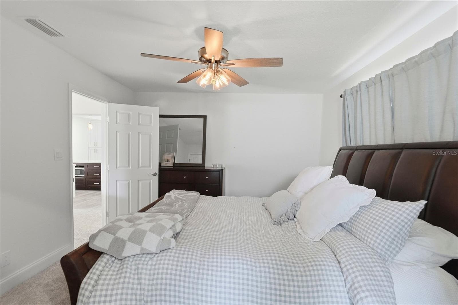 4145 HARRISBURG STREET — photo 13 of 26