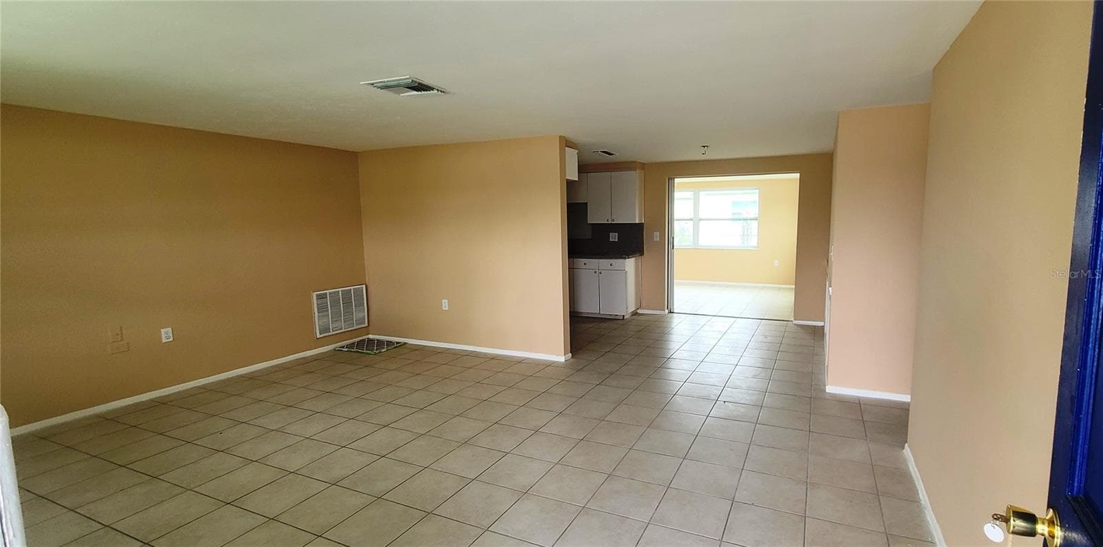 5305 HAWK DRIVE — photo 2 of 13