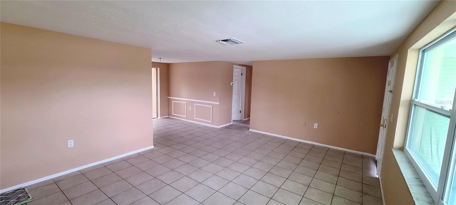 5305 HAWK DRIVE — photo 5 of 13