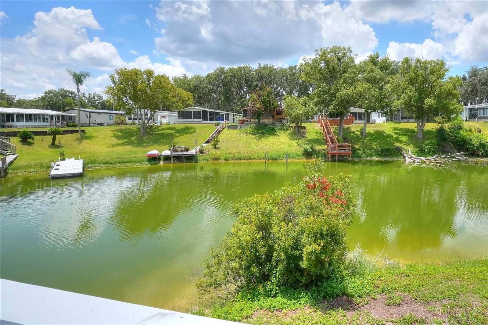 2055 FLORAL AVENUE — photo 42 of 54