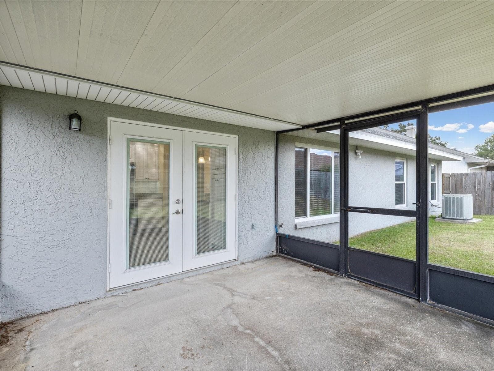 1105 TUXFORD DRIVE — photo 25 of 40