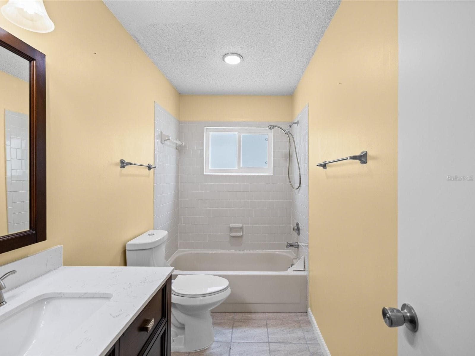 1105 TUXFORD DRIVE — photo 15 of 40