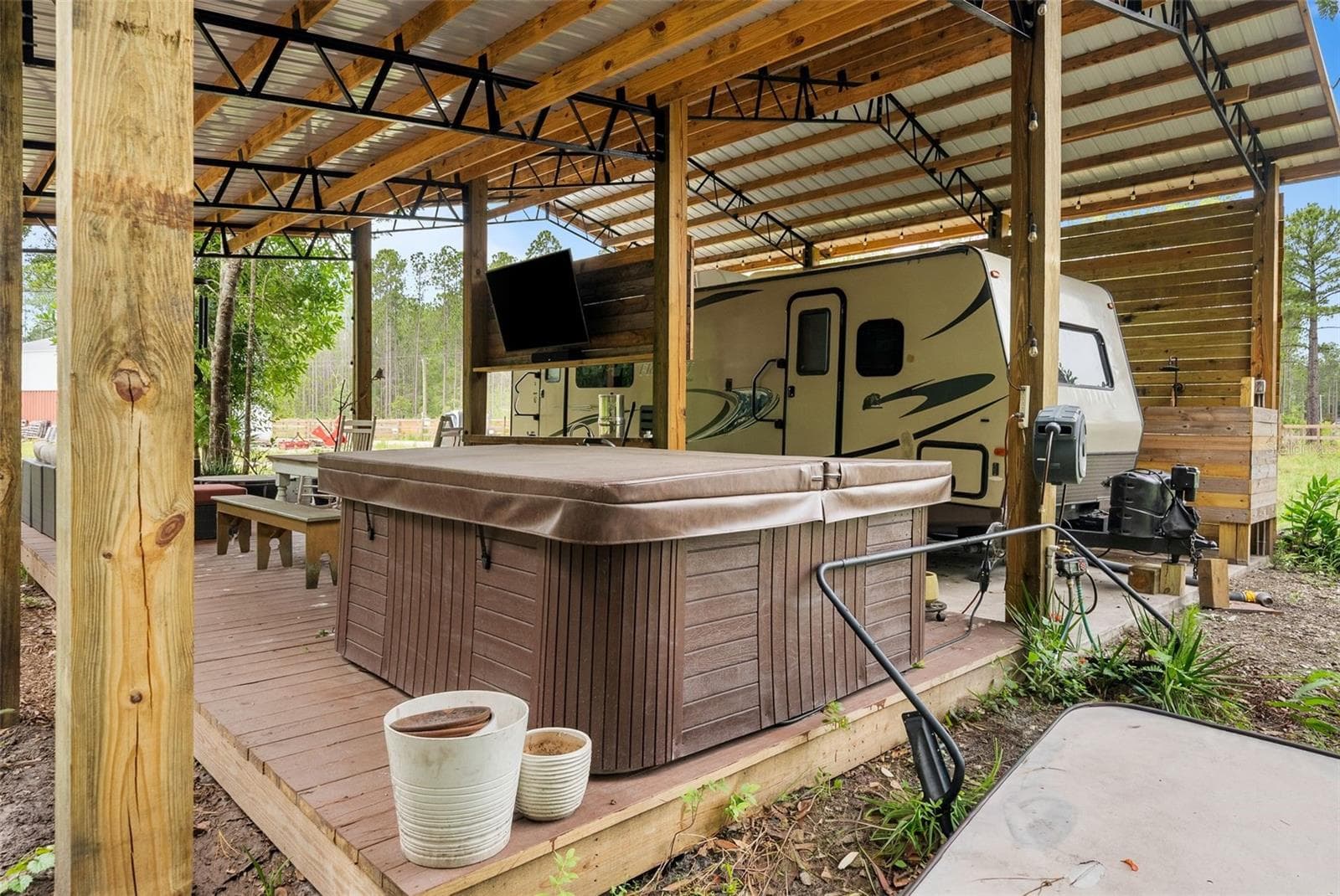 5747 RETREAT ROAD — photo 8 of 13
