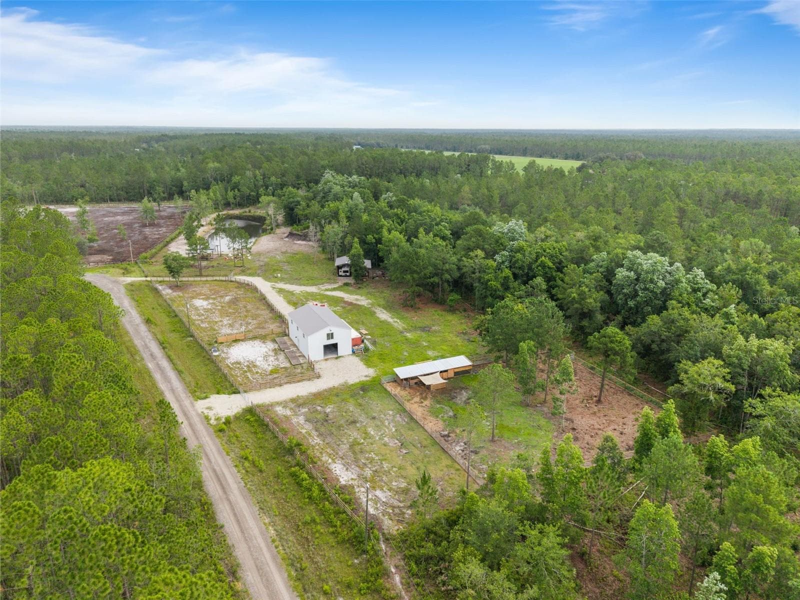 5747 RETREAT ROAD — photo 3 of 13