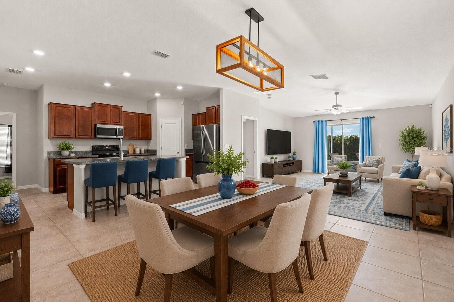 10515 CARLOWAY HILLS DRIVE — photo 8 of 68