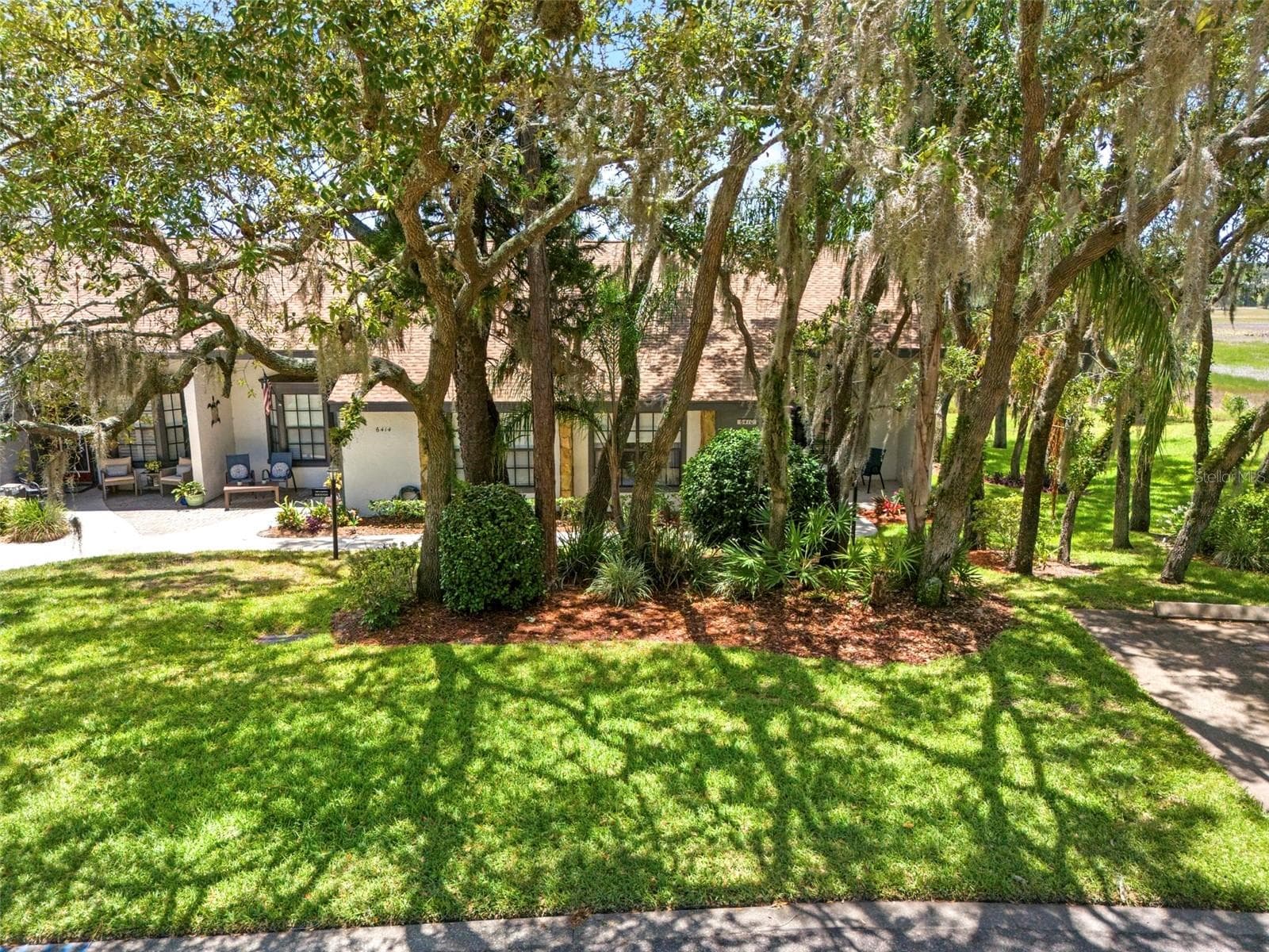 6410 NATURE PRESERVE LANE — photo 6 of 61