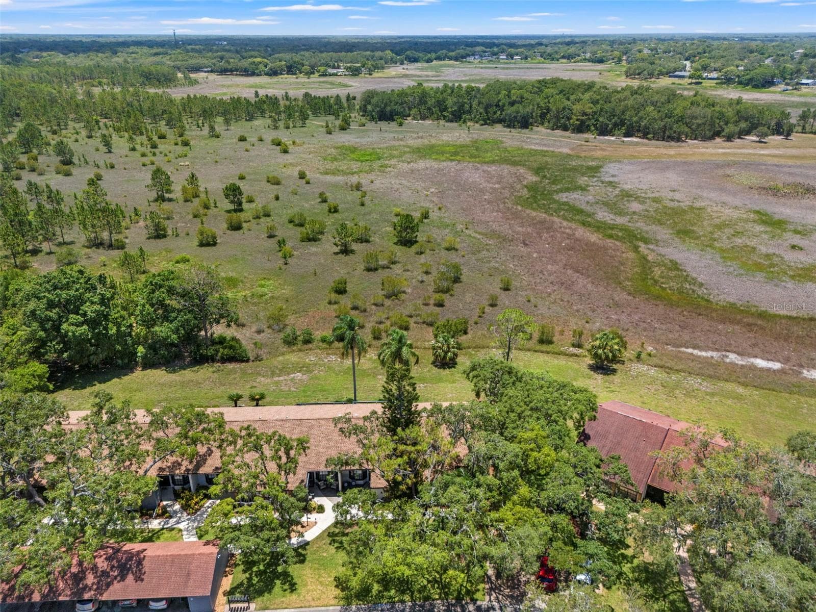 6410 NATURE PRESERVE LANE — photo 44 of 61