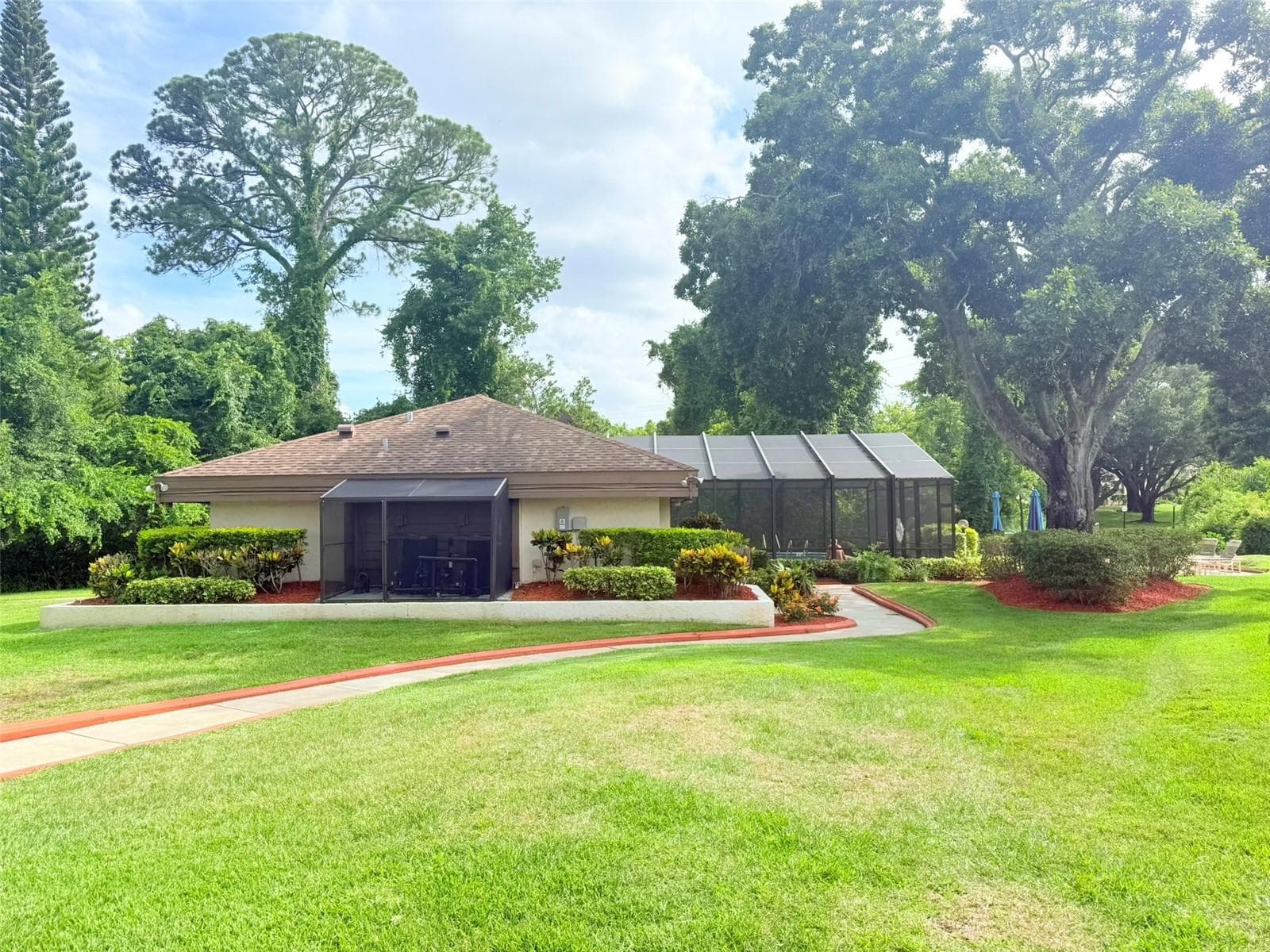 2844 COUNTRYBROOK DRIVE — photo 49 of 77