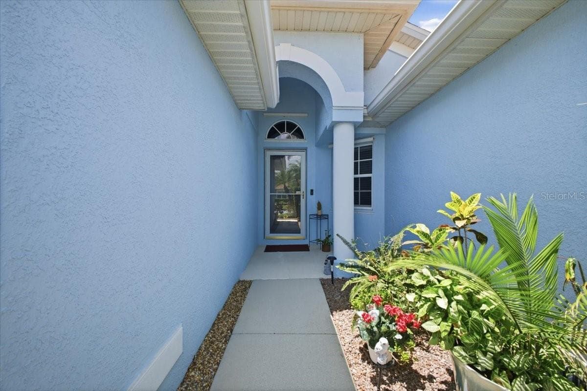 5231 LANSDOWNE WAY — photo 5 of 38