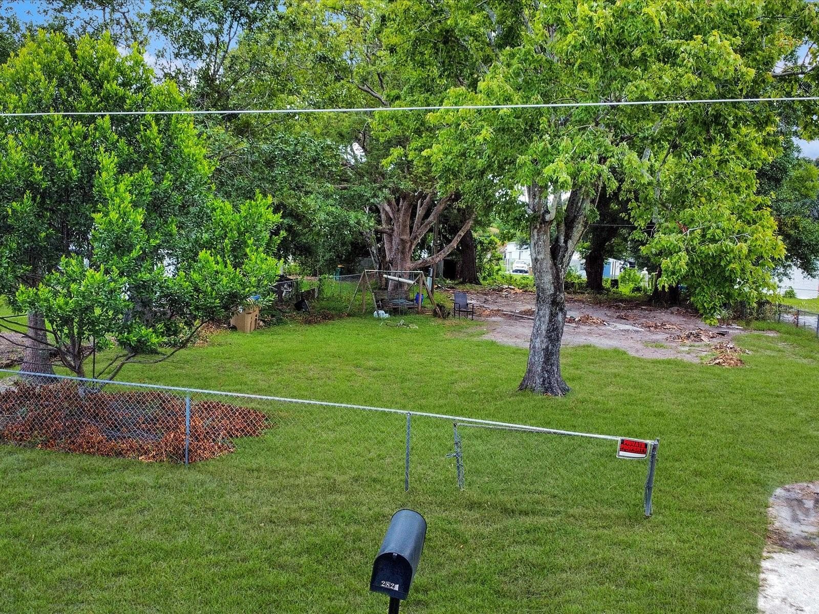 2824 BAY AVENUE — photo 7 of 7