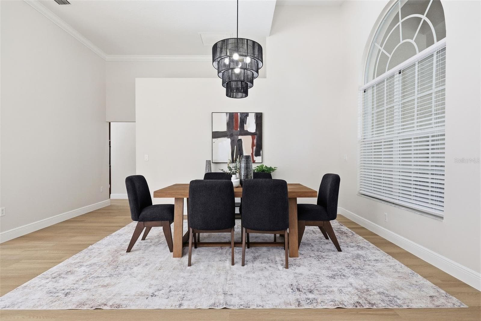 18126 EMERALD BAY STREET — photo 8 of 37