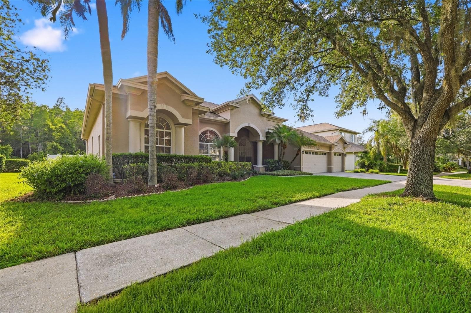 18126 EMERALD BAY STREET — photo 2 of 37