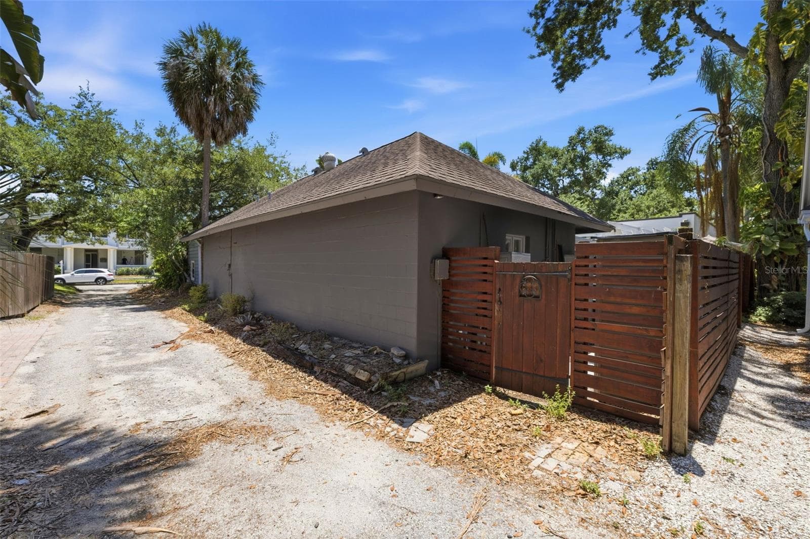 912 FREMONT AVENUE — photo 45 of 59