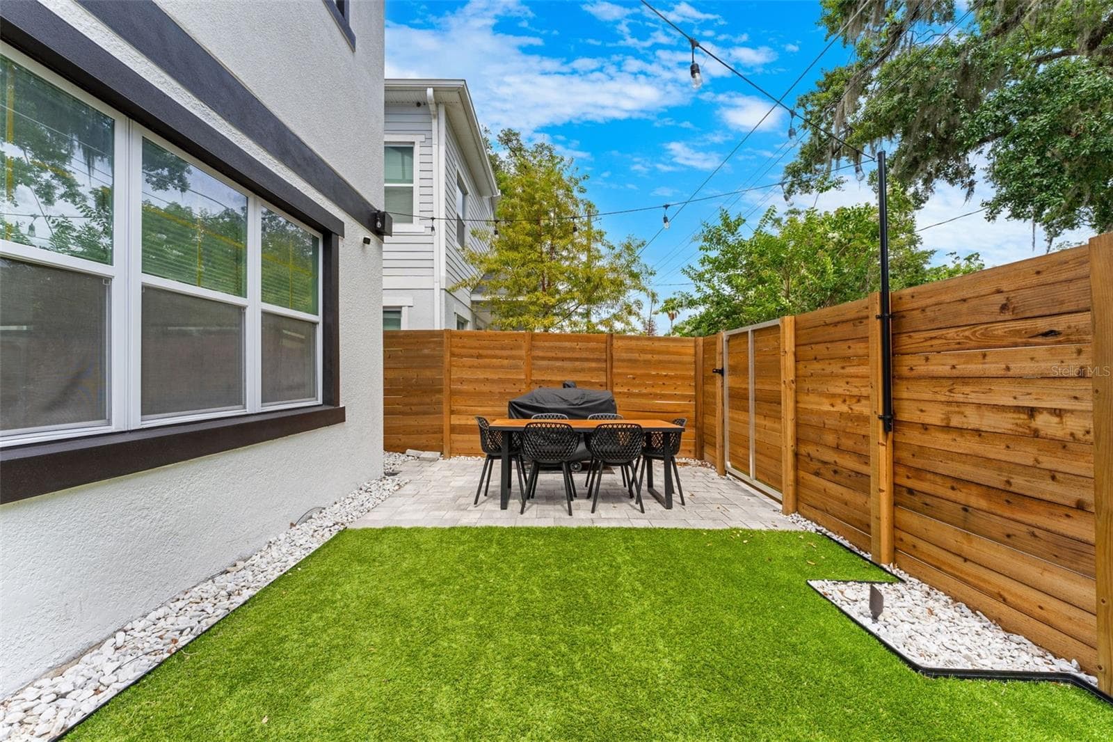 2401 AMHERST AVENUE — photo 29 of 31