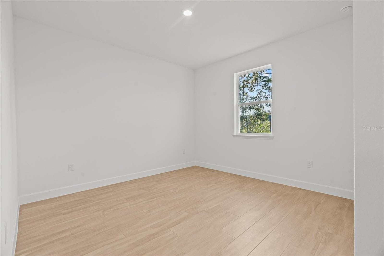 4509 DALLAS BOULEVARD — photo 15 of 31