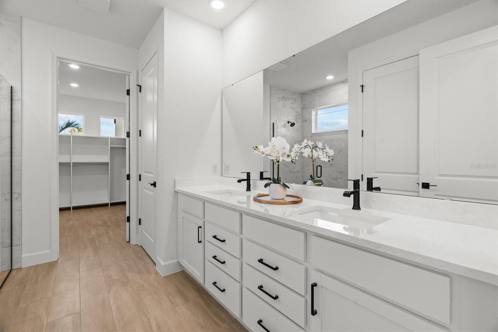 4509 DALLAS BOULEVARD — photo 10 of 31