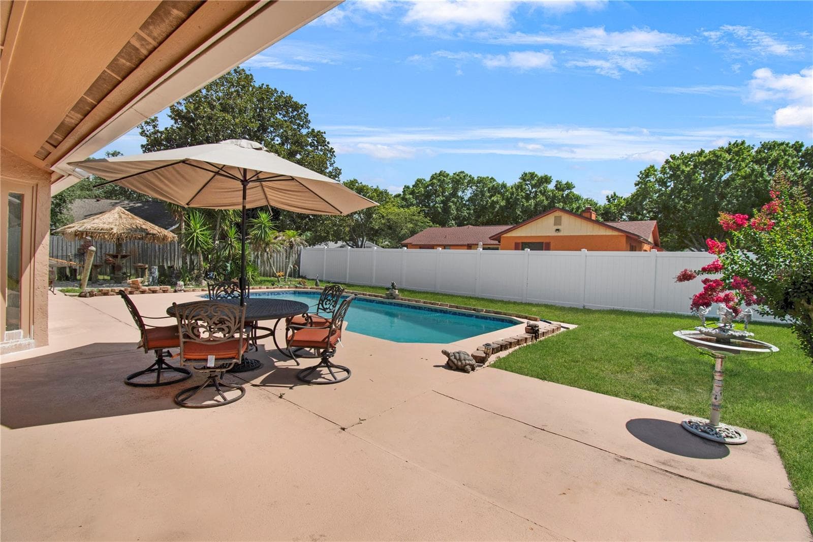 8628 GRANADA BOULEVARD — photo 20 of 54