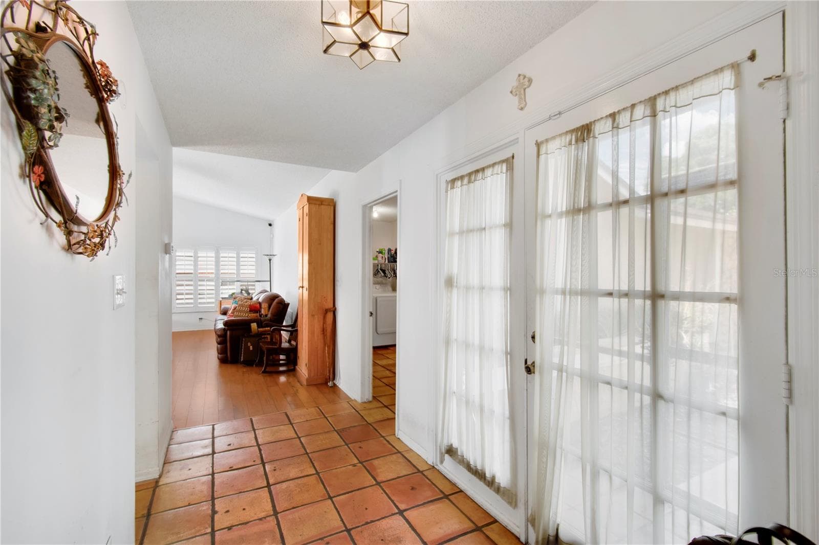 8628 GRANADA BOULEVARD — photo 24 of 54