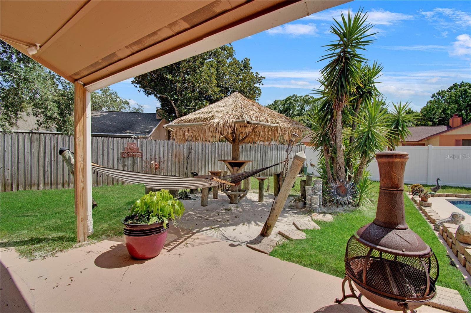 8628 GRANADA BOULEVARD — photo 21 of 54