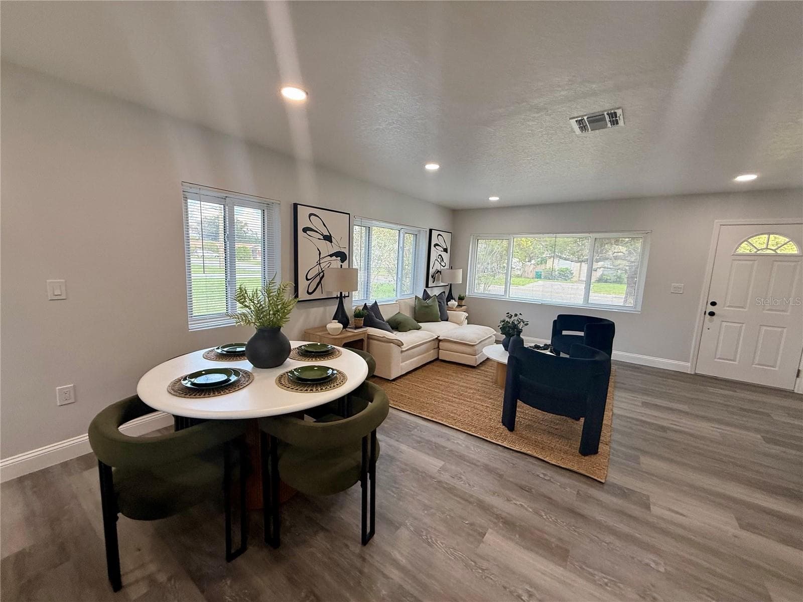 825 CHURCH AVE — photo 11 of 28