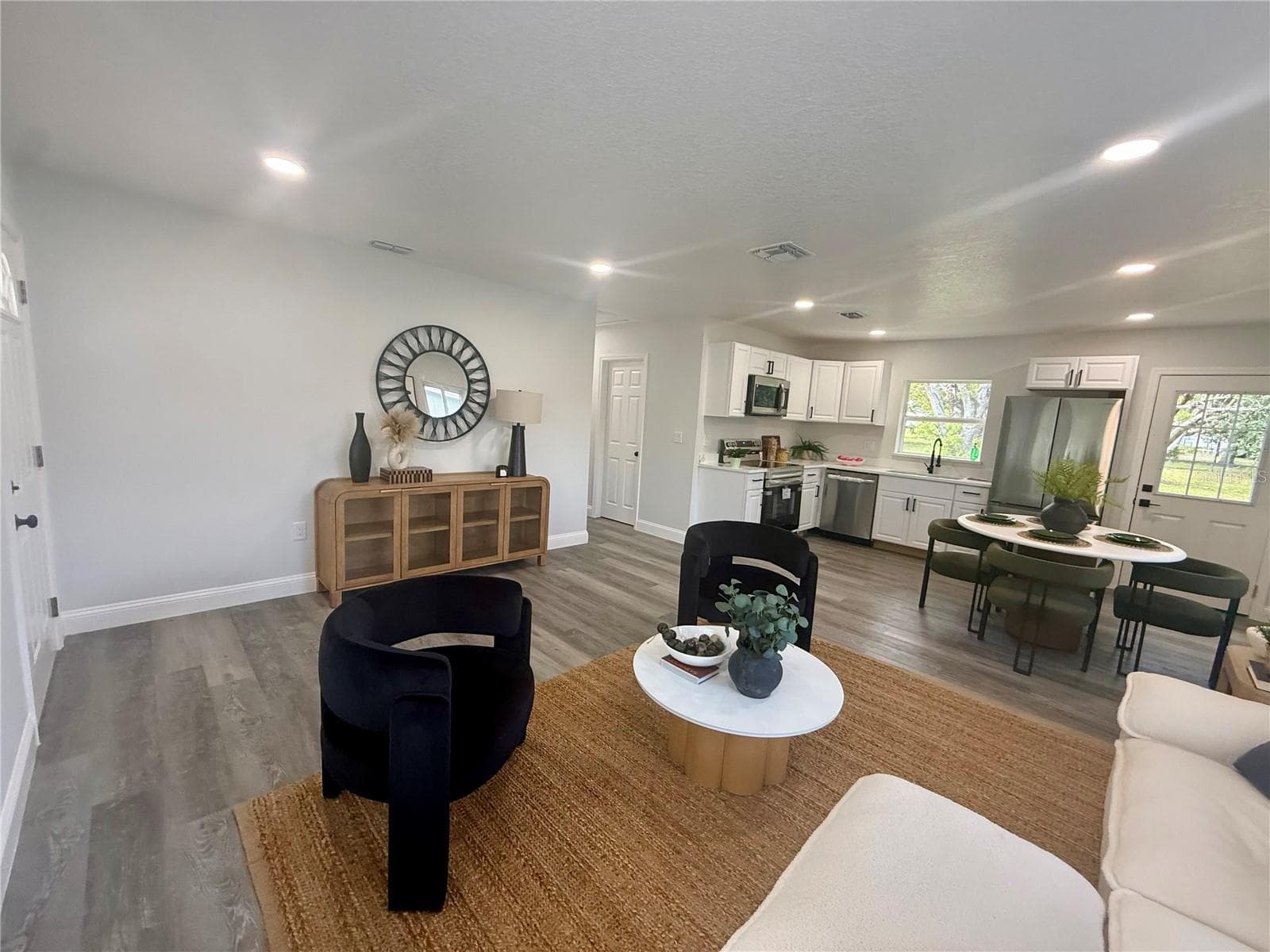 825 CHURCH AVE — photo 6 of 28
