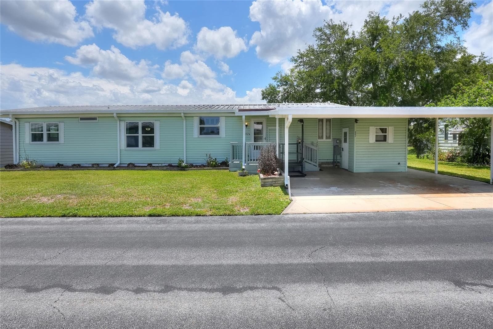 2055 FLORAL AVENUE