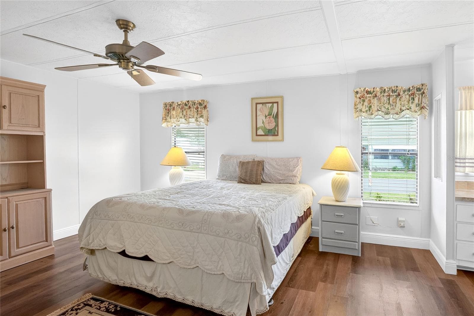 2055 FLORAL AVENUE — photo 19 of 47