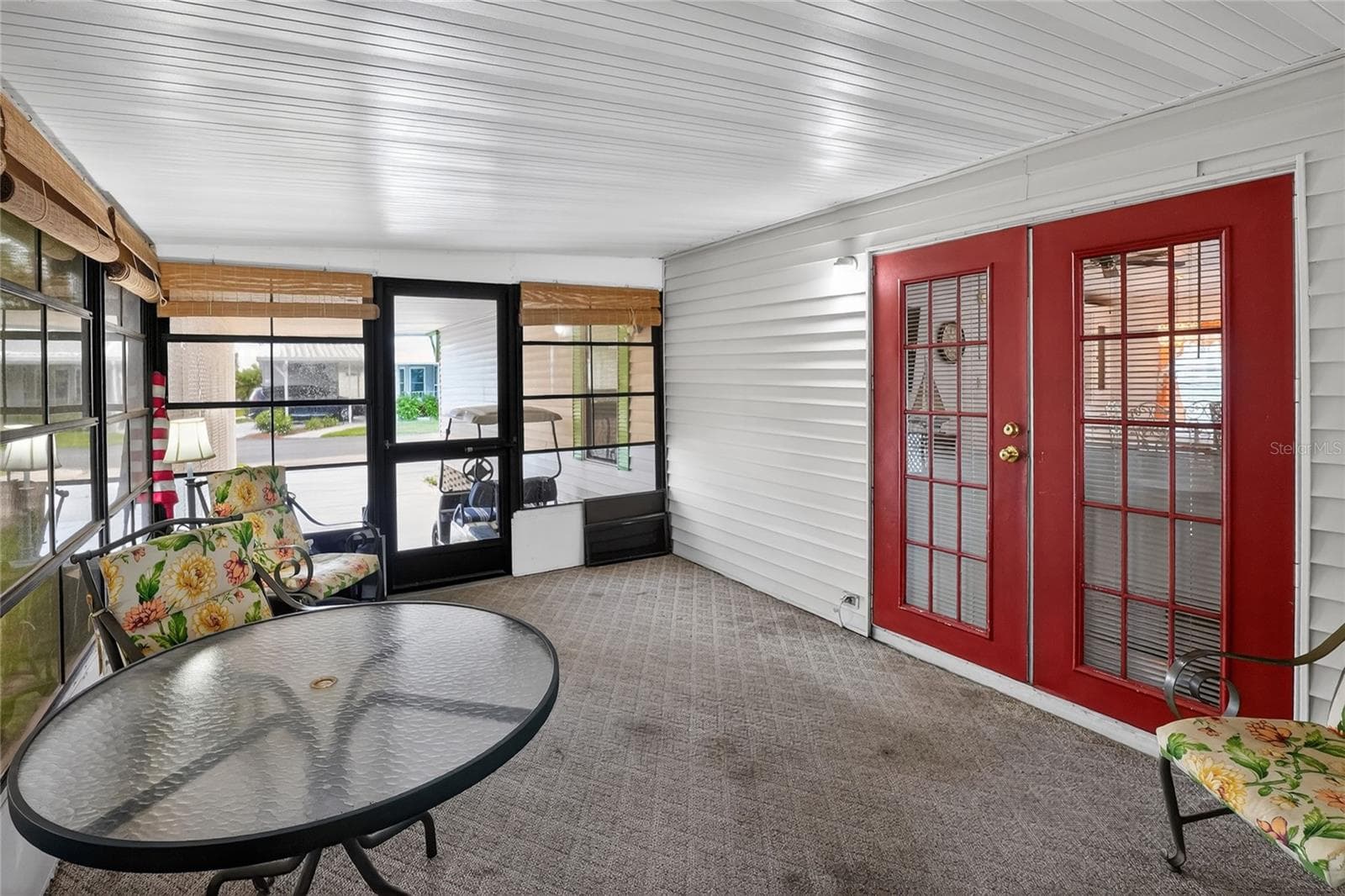 2055 FLORAL AVENUE — photo 7 of 47