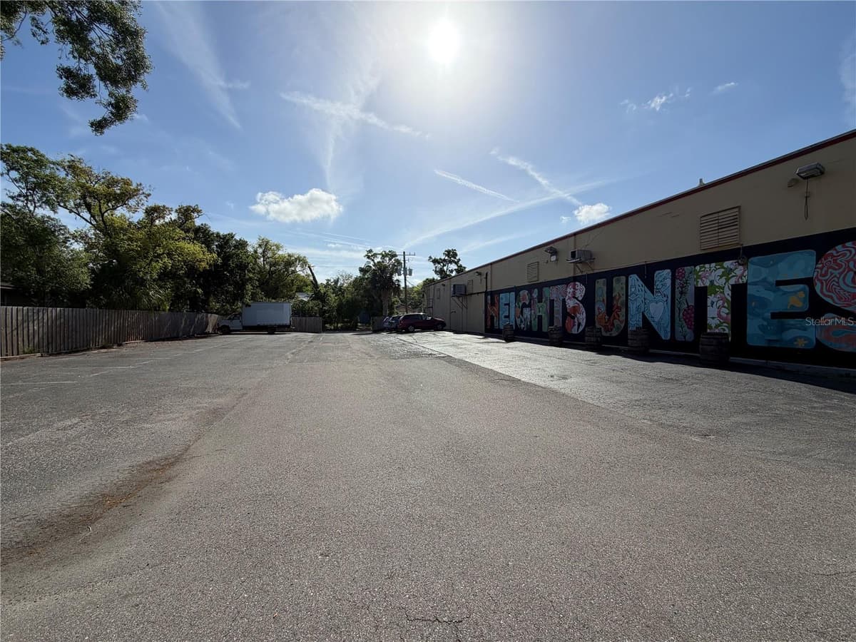 4101 FLORIDA AVENUE — photo 13 of 15