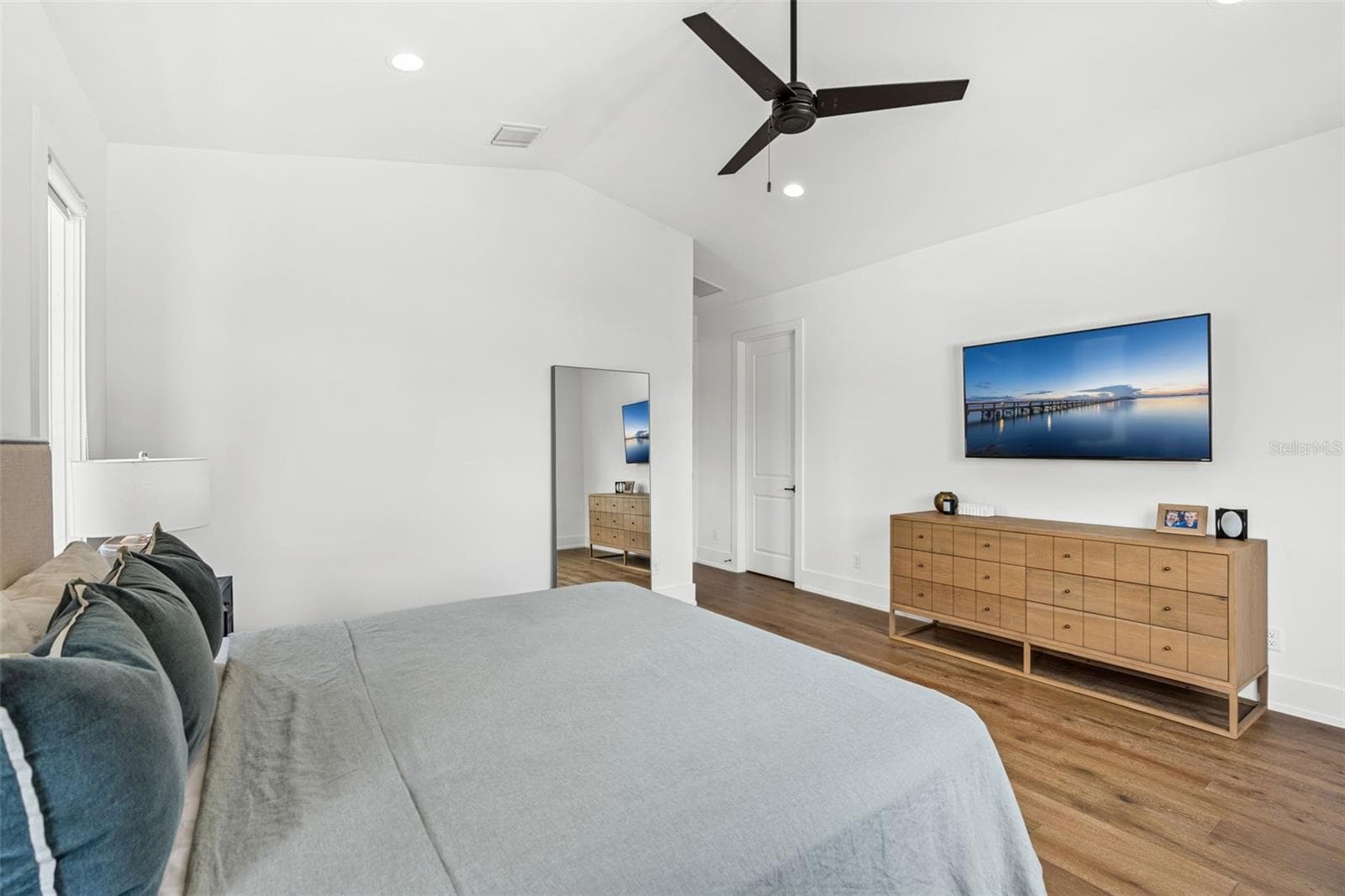 721 GOLFVIEW STREET — photo 27 of 46