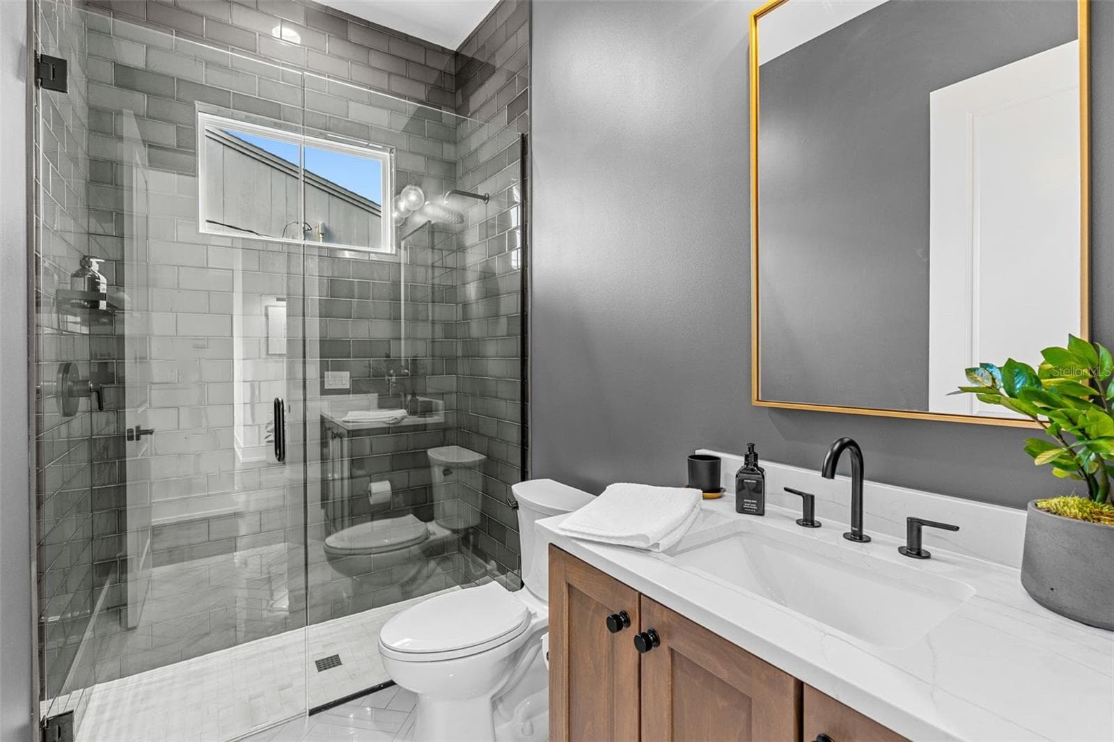 721 GOLFVIEW STREET — photo 25 of 46