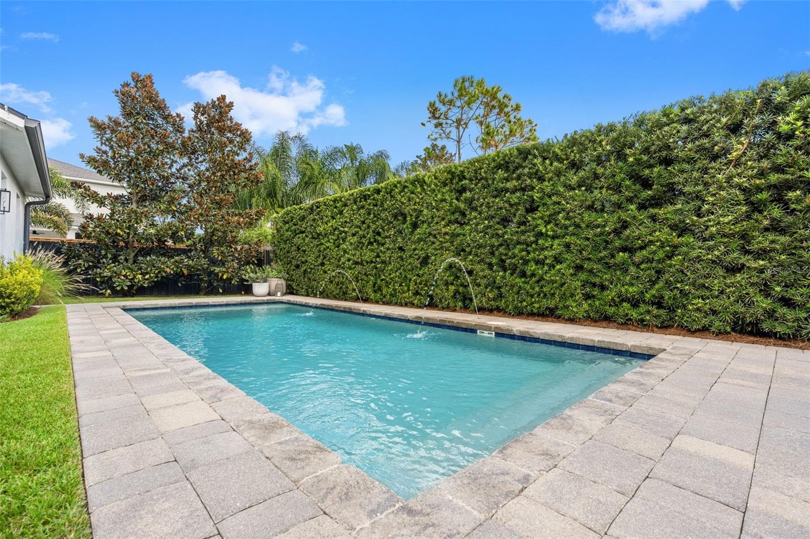 721 GOLFVIEW STREET — photo 5 of 46