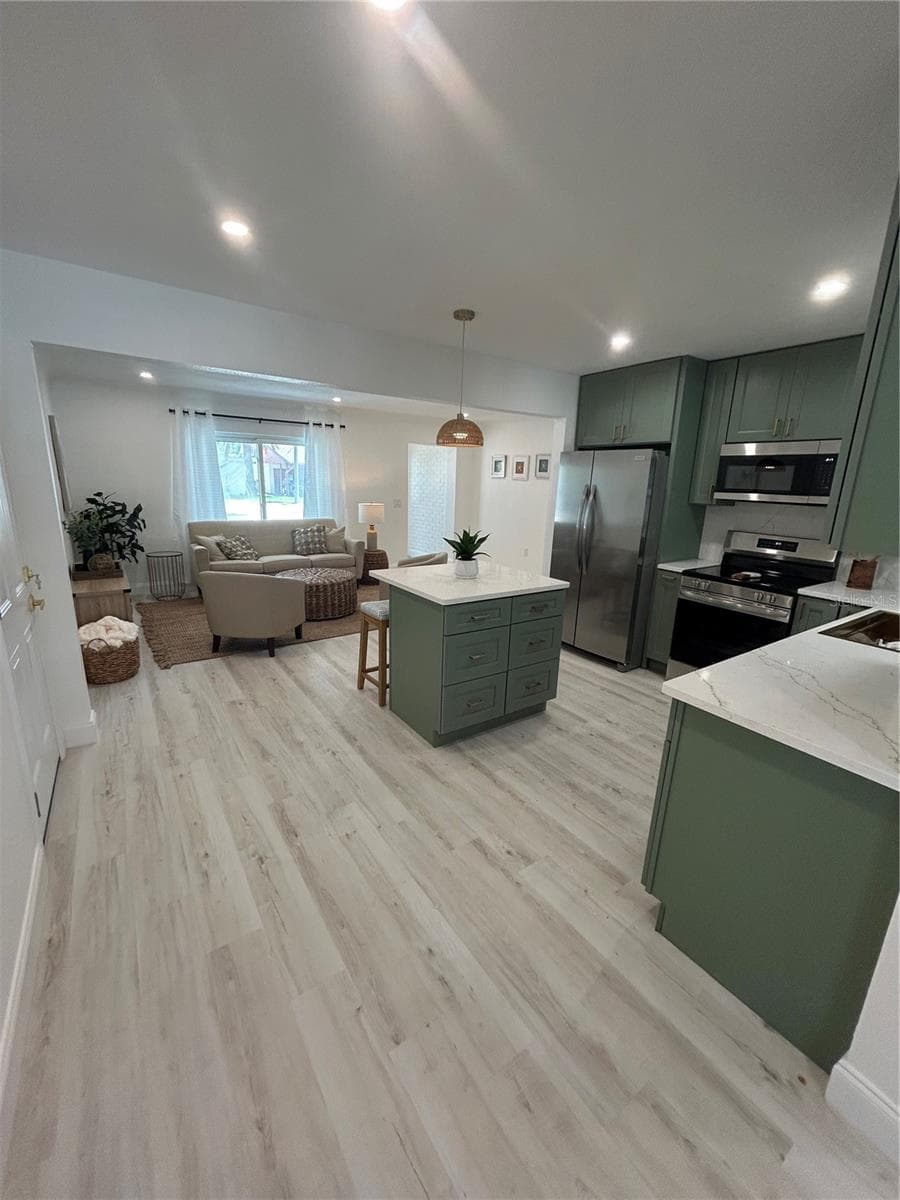 855 BOCA CIEGA ISLE DRIVE — photo 5 of 11