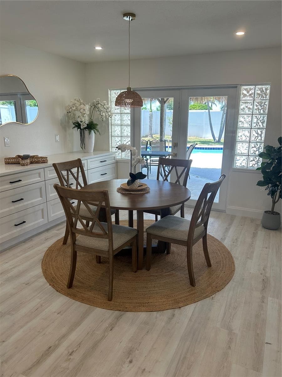 855 BOCA CIEGA ISLE DRIVE — photo 6 of 11