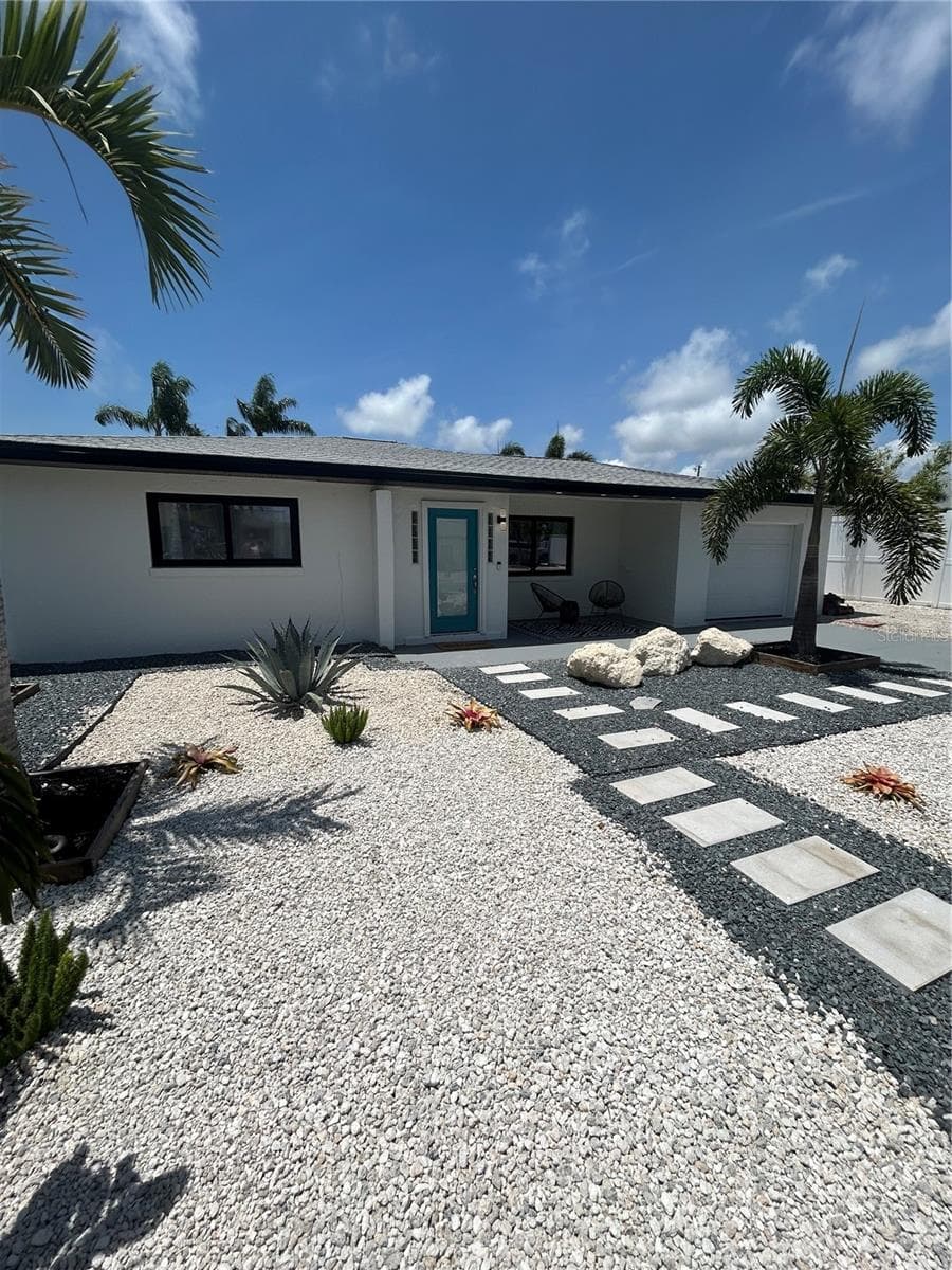 855 BOCA CIEGA ISLE DRIVE — photo 1 of 11