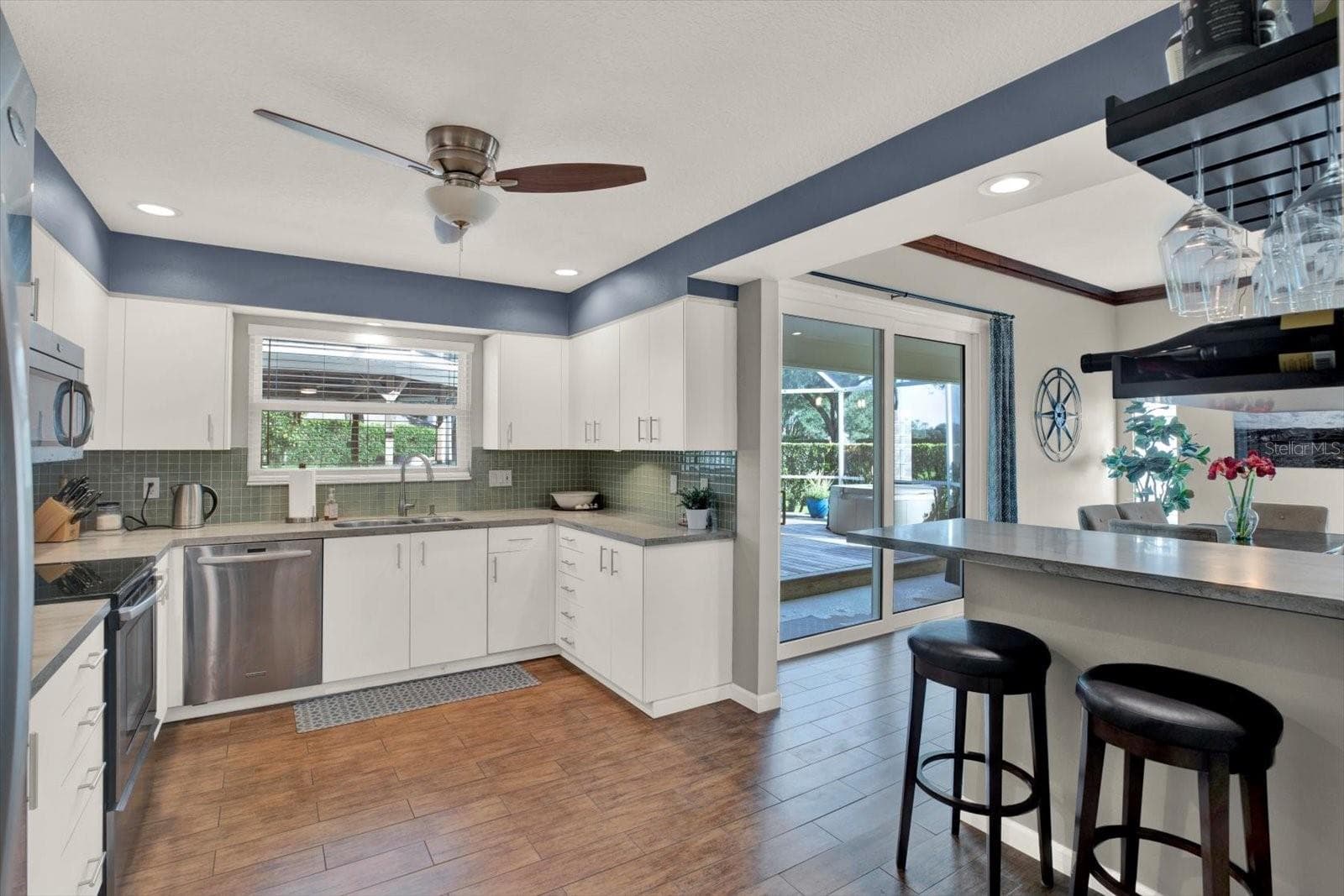 17613 ESPRIT DRIVE — photo 8 of 30