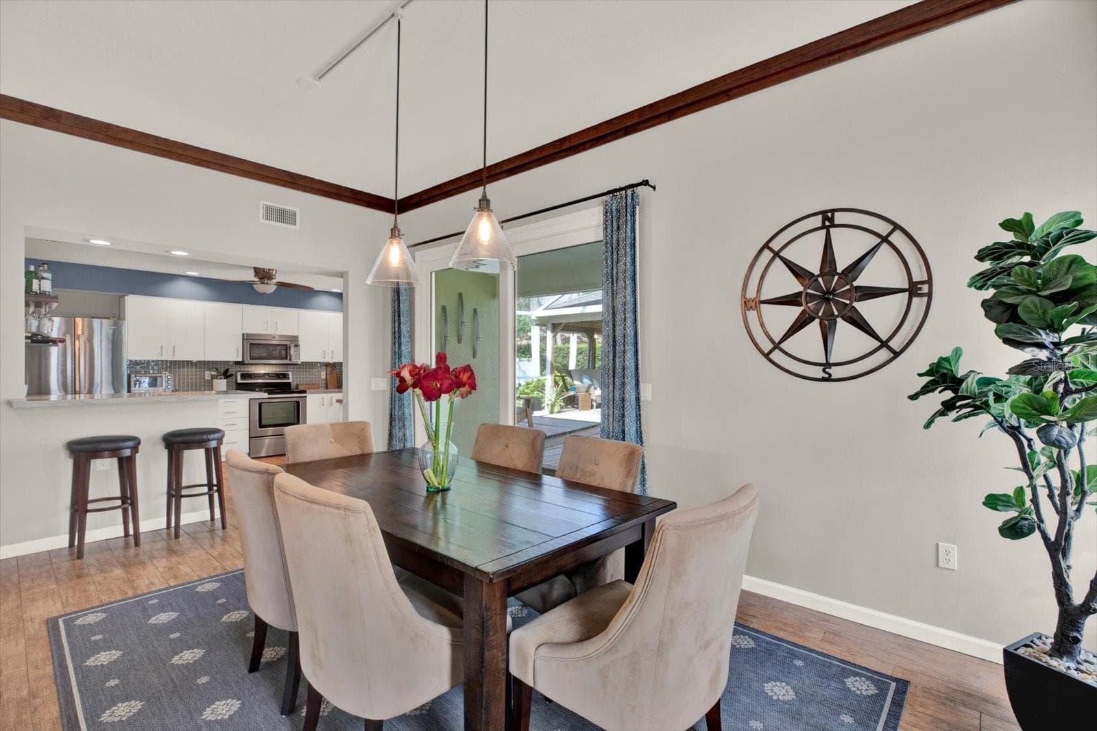 17613 ESPRIT DRIVE — photo 5 of 30