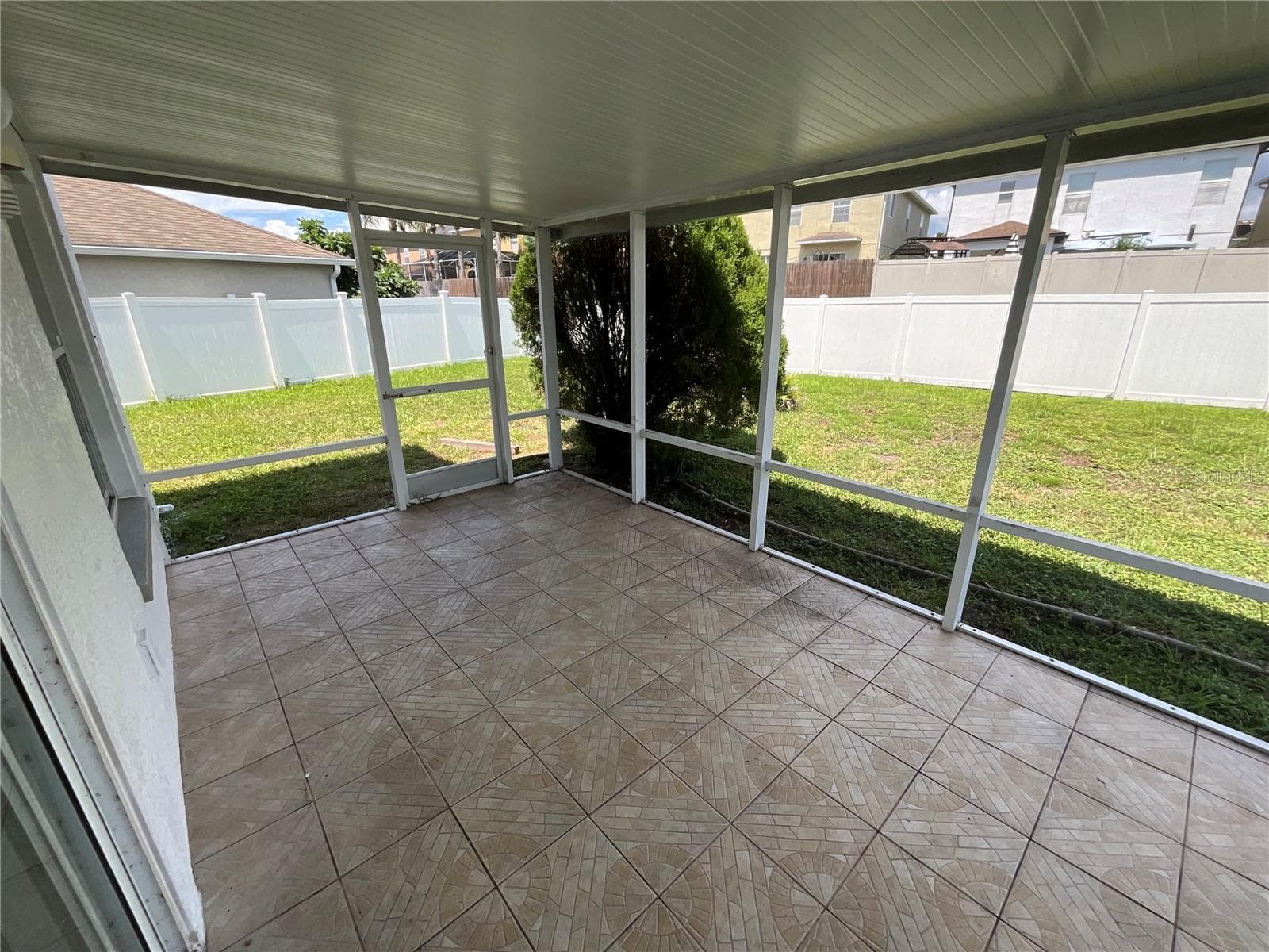 3316 THISTLEDOWN LANE — photo 12 of 29
