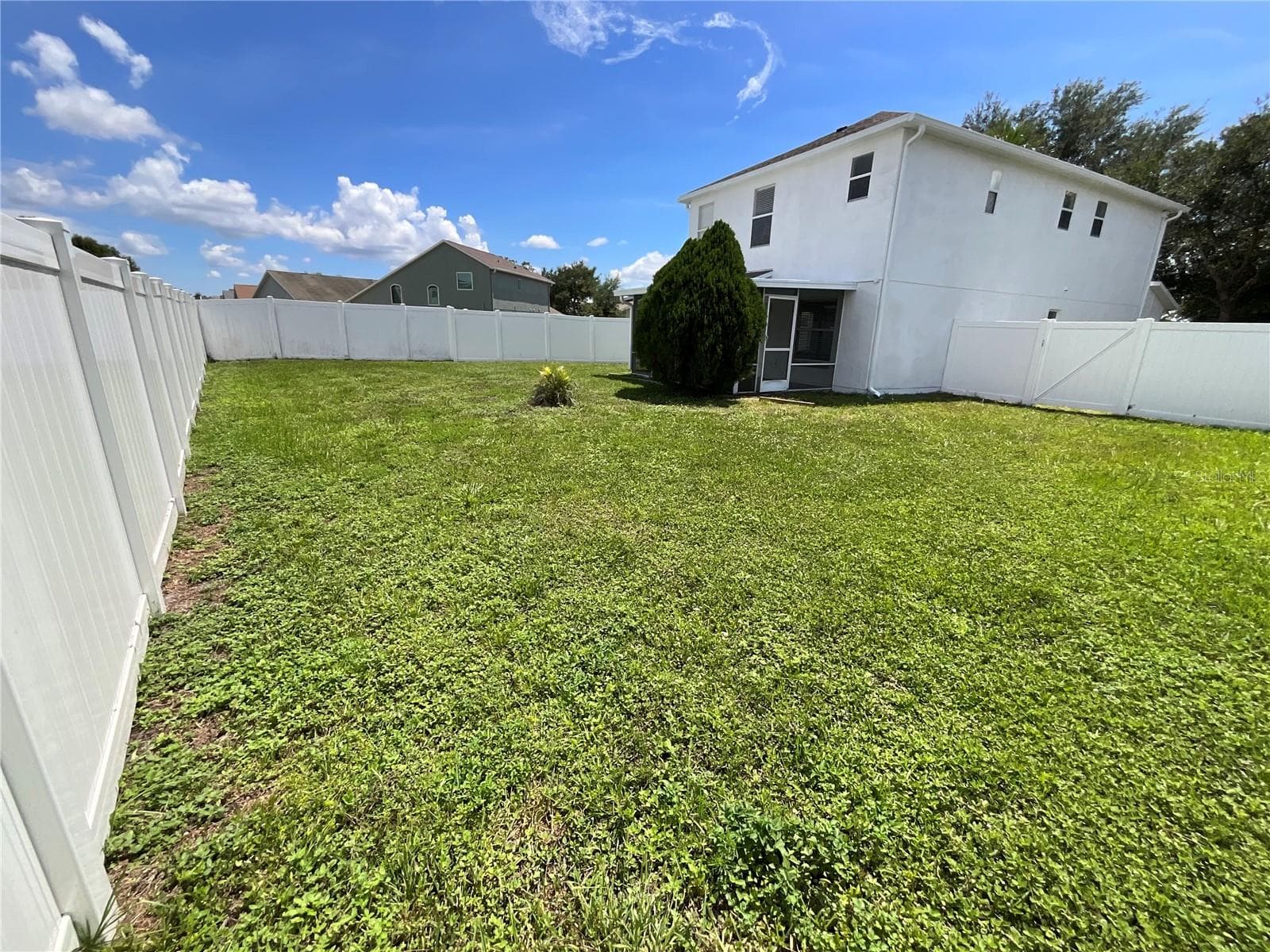 3316 THISTLEDOWN LANE — photo 9 of 29