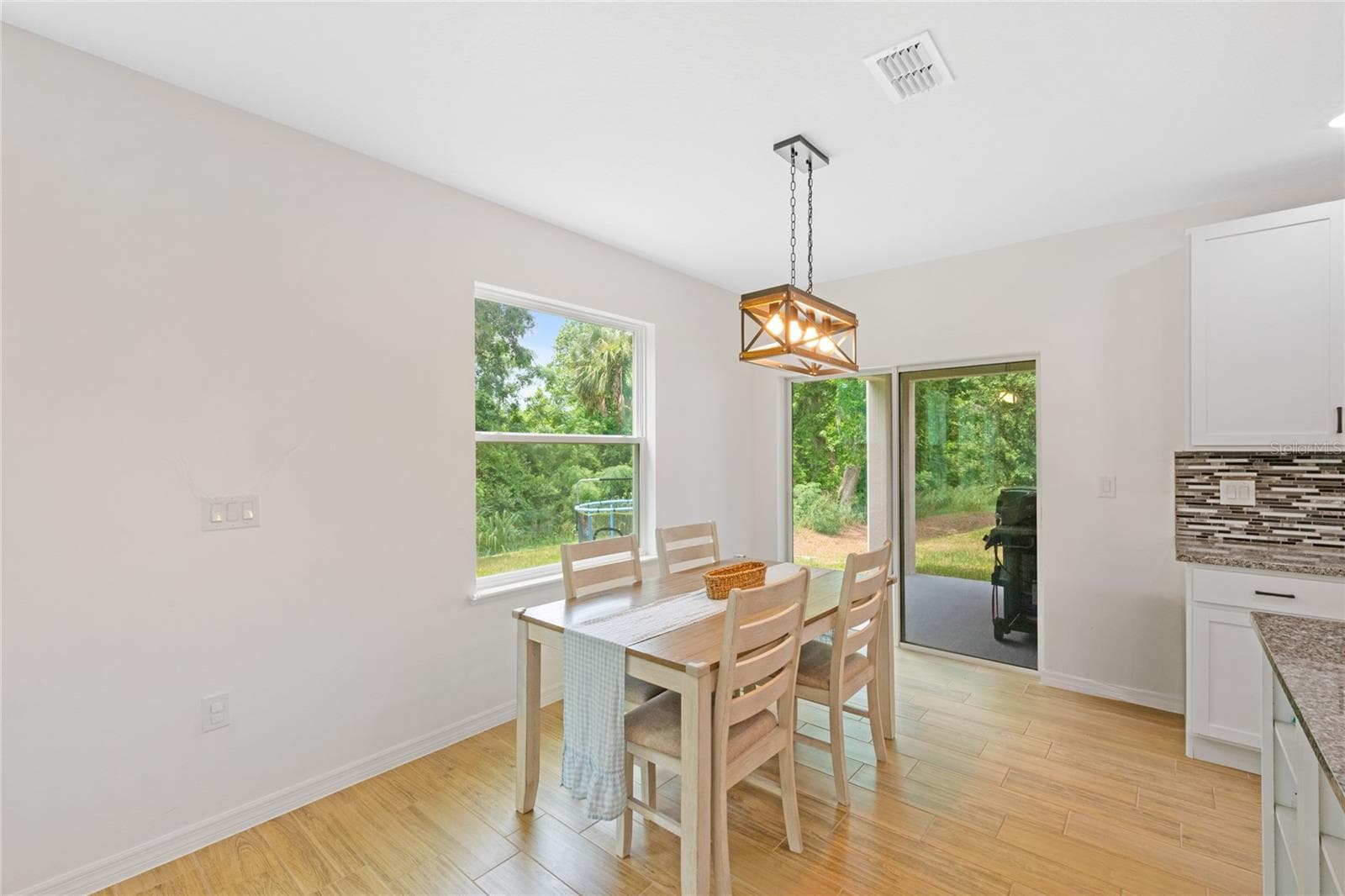 1137 BRADFORD RIDGE DRIVE — photo 6 of 35