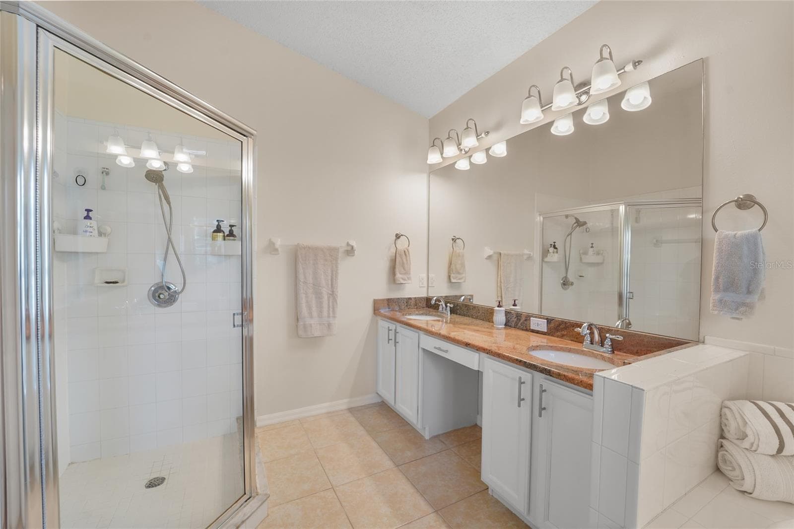 9110 FLAGSTICK LANE — photo 5 of 52