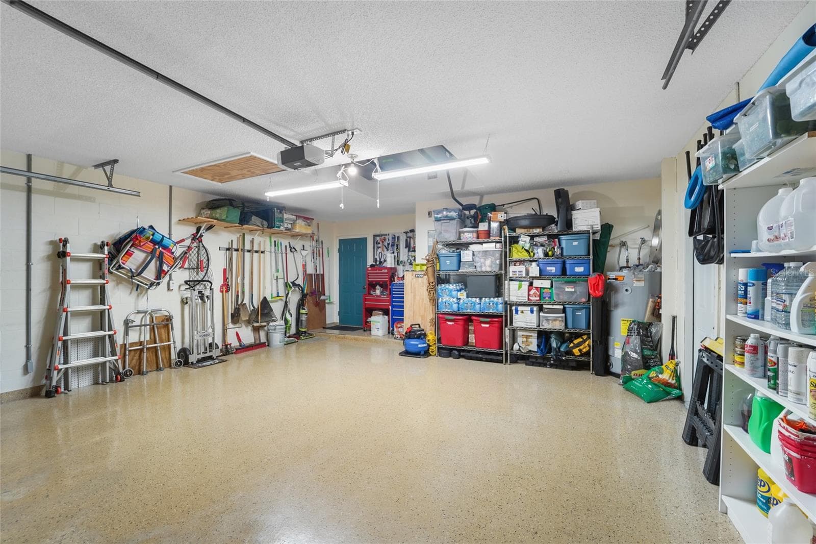 9110 FLAGSTICK LANE — photo 35 of 52