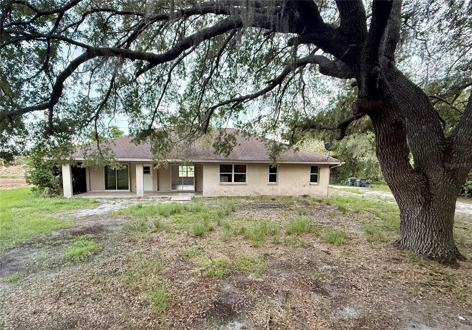3500 PRICE BOULEVARD — photo 3 of 25
