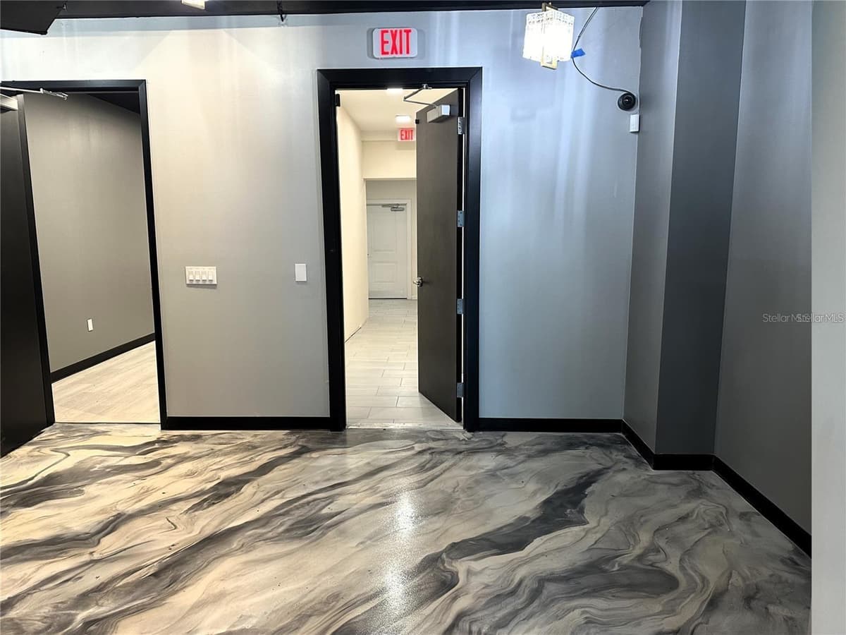 1100 CLEVELAND STREET — photo 12 of 18