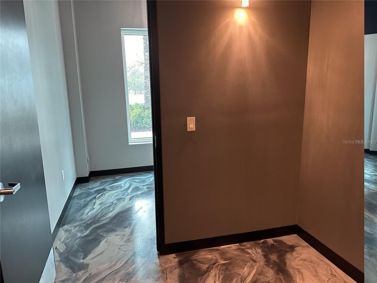 1100 CLEVELAND STREET — photo 9 of 18
