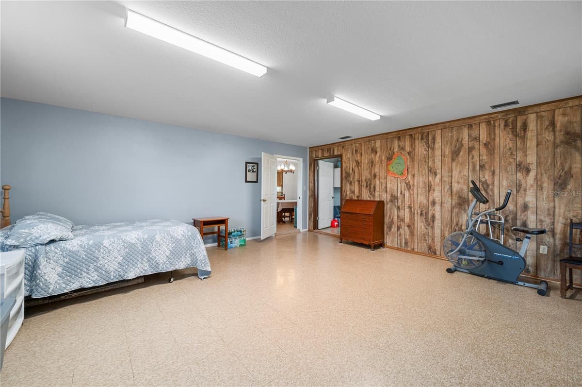12241 GORDON HAY ROAD — photo 36 of 72