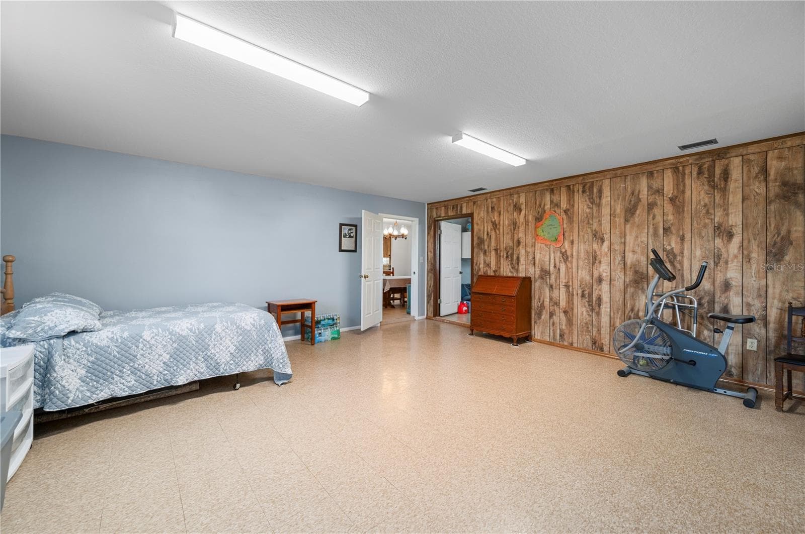12241 GORDON HAY ROAD — photo 36 of 72