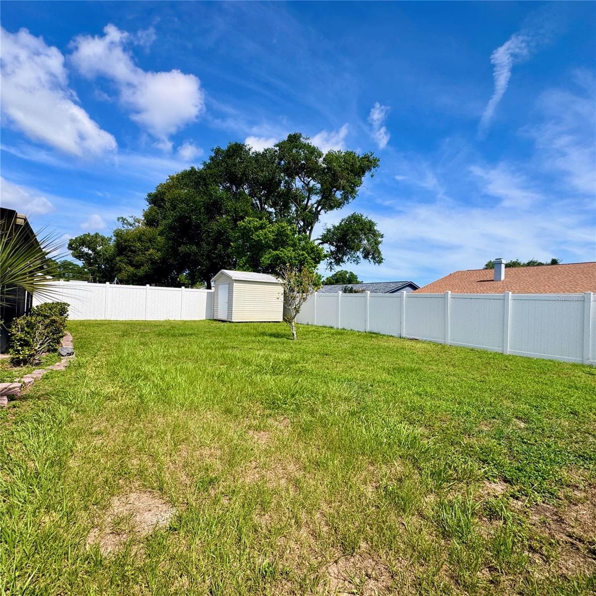 726 STILLVIEW CIRCLE — photo 39 of 44
